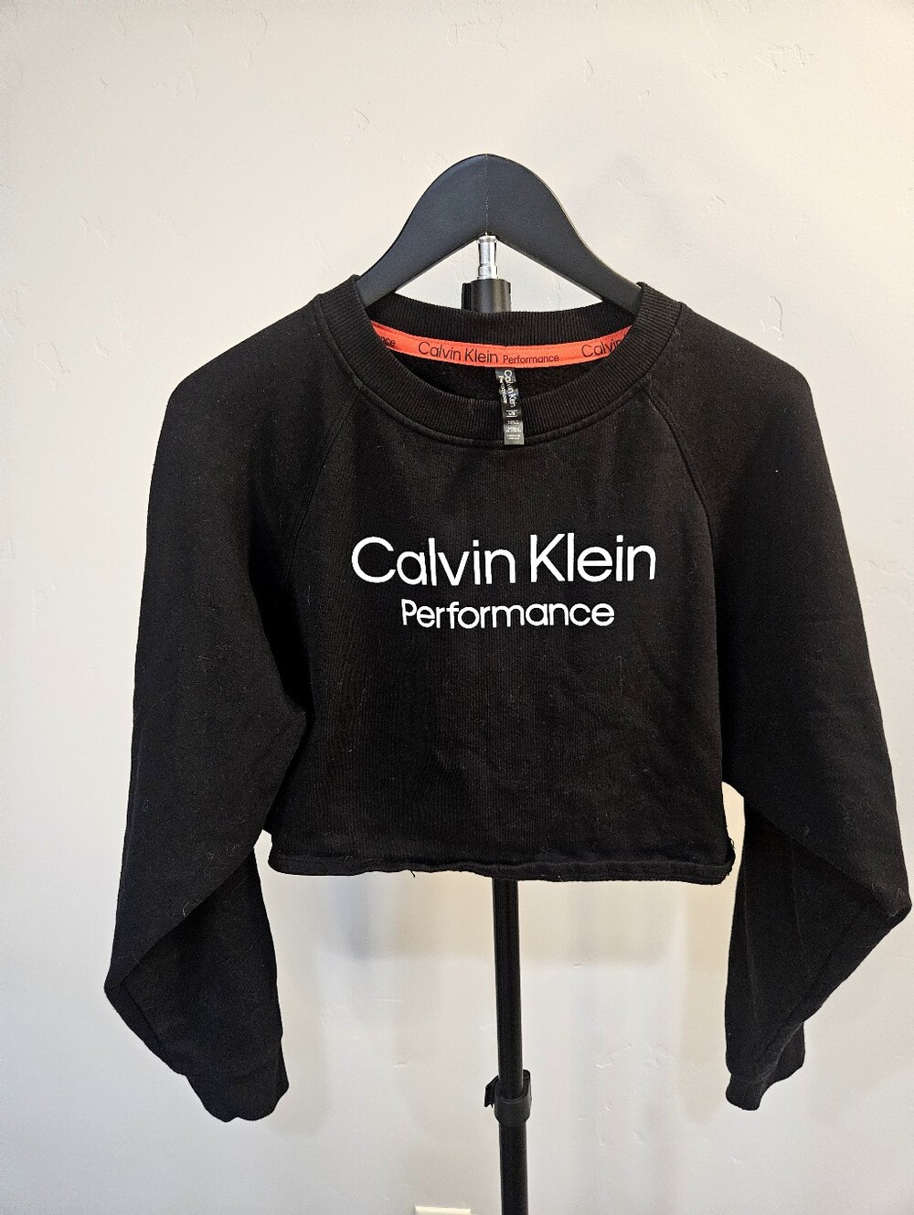 Calvin Klein Performance cropped sweatshirt